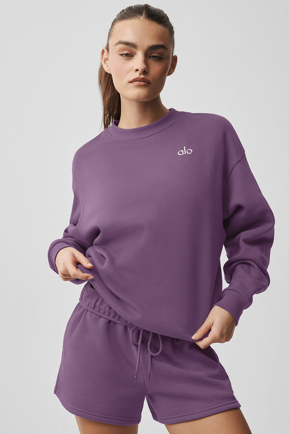Accolade Crew Neck Pullover - Plum Kiss